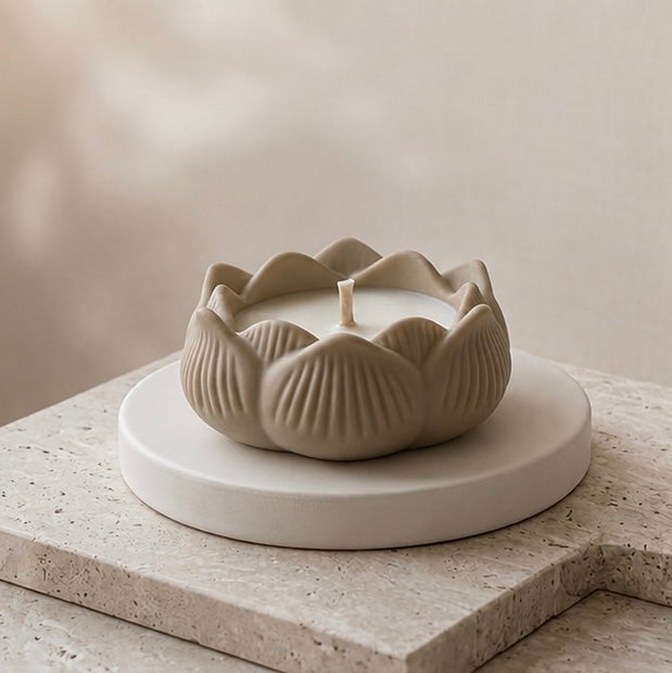 Bloom sculptural candle in brown for Coconut Cream scent